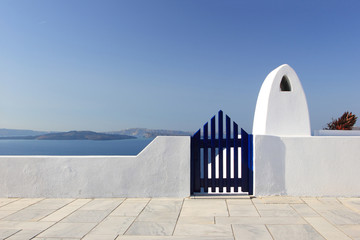 Wall Mural - Classical Greek architecture of the streets in Oia