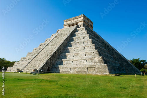 Naklejka samoprzylepna Piramida Majów Chichen Itza, Meksyk