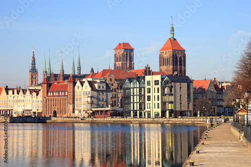 Obraz na płótnie canvas czteroczęściowy "tetraptyk" Panorama gdańska, polska.