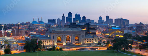 Board z aluminiowym obramowaniem Panorama panoramę Kansas City.
