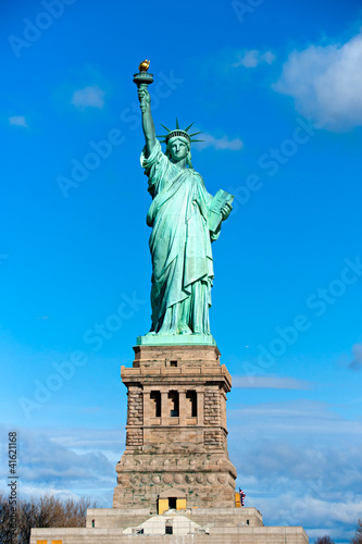 Plakat na papierze fotorealistycznym Statua Wolności. 