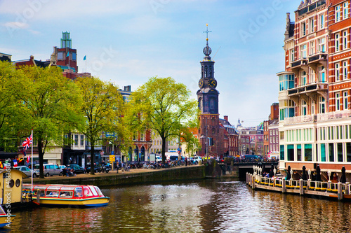 Plakat Amsterdam stare miasto kanał, łodzie.