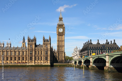 Fotografía Westminster Bridge with Big Ben in London