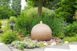 © chulja - Sprudelbrunnen im Garten