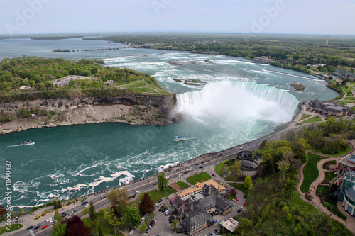 Obraz na płótnie canvas trzyczęściowy "tryptyk" Wodospad Niagara