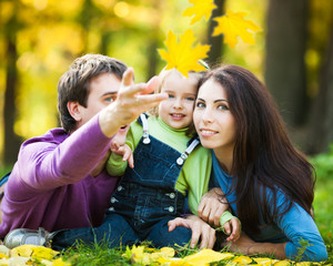 Sticker - Happy family in autumn