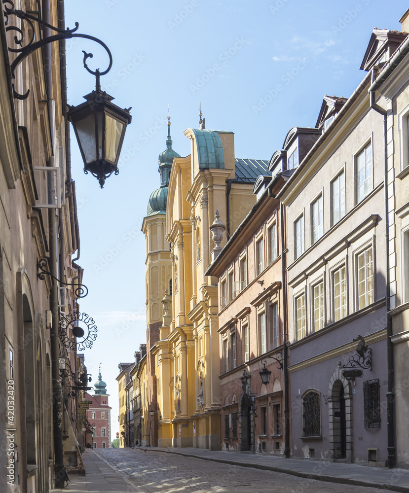 Warsaw, Old Town, Piwna street, St. Marcin church - obrazy, fototapety, plakaty 