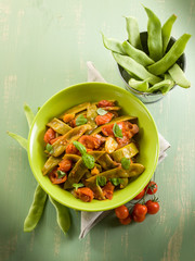 salad with flat green beans and tomatoes