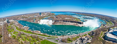 Obraz na płótnie canvas trzyczęściowy "tryptyk" Panorama wodospadu Niagara