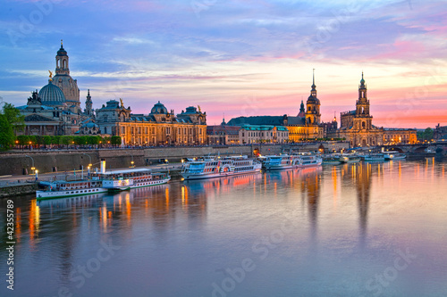 Board z aluminiowym obramowaniem Elbflorenz dresden hdr