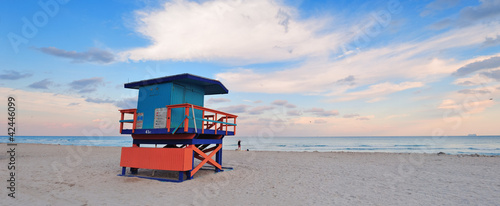 Obraz na płótnie canvas Miami South Beach Sunset