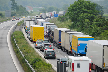 Stau auf Autobahn