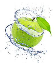 Green Apple With Water Splash, Isolated On White Background