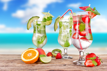Poster - Mojitos drinks with blur beach on background