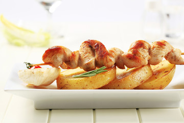 Poster - Chicken kebab and roasted potatoes