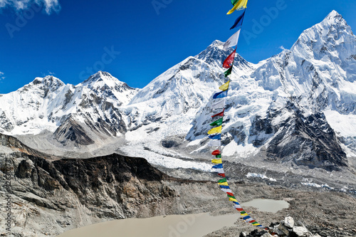 Board z aluminiowym obramowaniem Mount everest view in nepal
