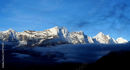 Board z aluminiowym obramowaniem Himalajski krajobraz górski, Nepal