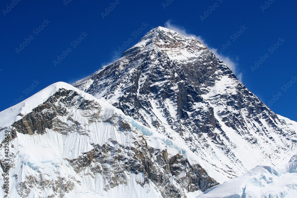 World's highest mountain, Mt Everest (8850m) - obrazy, fototapety, plakaty 