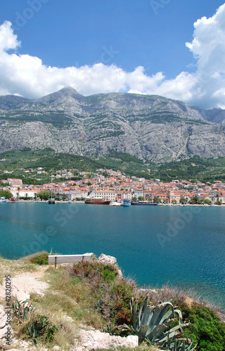 Obraz na płótnie canvas dwuczęściowy "dyptyk" Popularny kurort Makarska w Dalmacji