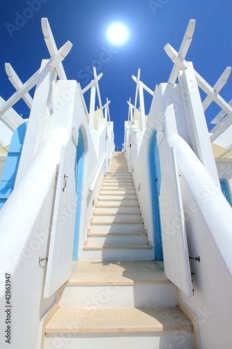 Board z aluminiowym obramowaniem Schody do słońca, santorini, grecja