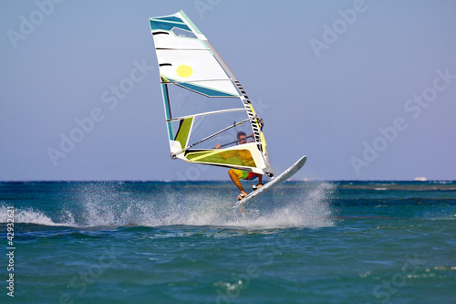 Dekoracja na wymiar  skoki-windsurferow