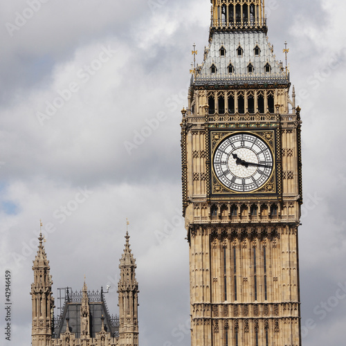 Plakat na papierze fotorealistycznym Big Ben widziany z południowego brzegu