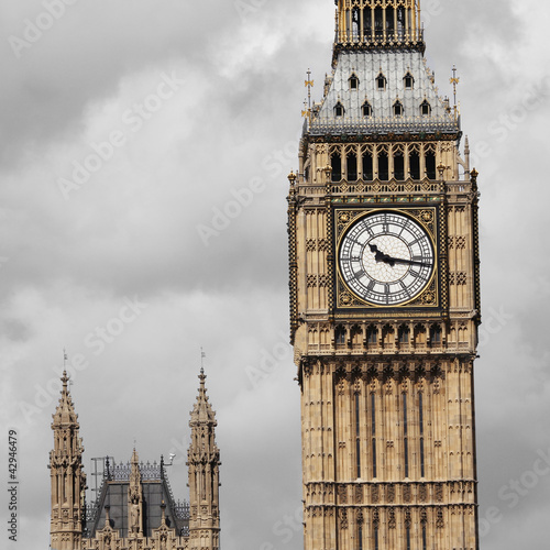 Plakat na papierze fotorealistycznym Big Ben widziany z południowego brzegu