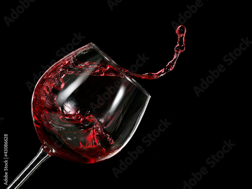 Tapeta ścienna Czerwone wino ze szkła