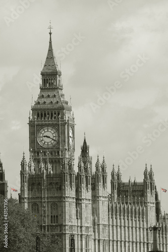 Plakat na papierze fotorealistycznym Big Ben widziany z południowego brzegu