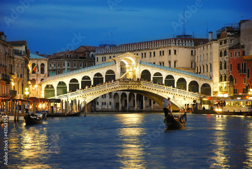 Plakat na papierze fotorealistycznym Most Rialto w Wenecji