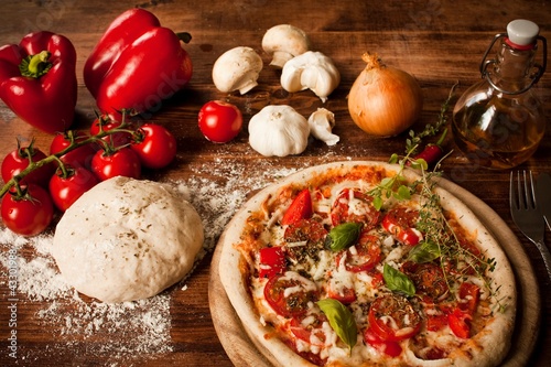 Board z aluminiowym obramowaniem Pizza