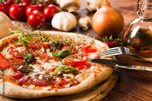 Board z aluminiowym obramowaniem Pizza