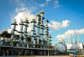 column tower in petrochemical plant