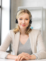 Canvas Print - friendly female helpline operator