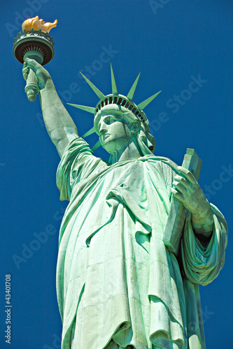 Plakat na papierze fotorealistycznym Statua Wolności na wyspie wolności w Nowym Jorku