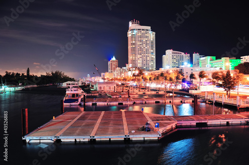 Plakat na papierze fotorealistycznym Miami South Beach Street