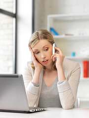 Poster - businesswoman with cell phone