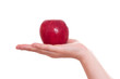 Roter Apfel in einer Hand