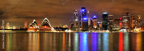 Obraz na płótnie canvas trzyczęściowy "tryptyk" Sydney Harbour z operą i mostem