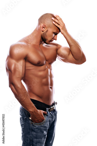 Foto-Kissen - A young man with a beautiful physique thinking (von salagatoxic)