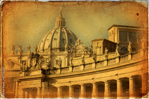 Fototapeta na wymiar St. Peter's Basilica - Rome - Vatican