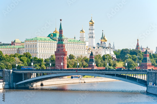 Photo The Kremlin, Moscow, Big Stone Bridge, Palace and Cathedrals