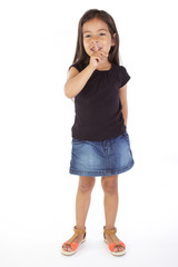 Fototapete - enfant qui fait des secrets