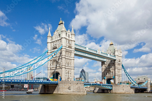 Plakat na papierze fotorealistycznym Tower Bridge Londyn