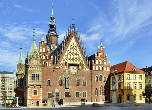 Obraz w ramie Town Hall in Wroclaw, Poland