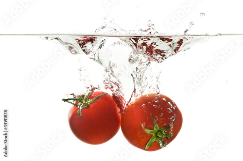 Tapeta ścienna Plusk pomidora