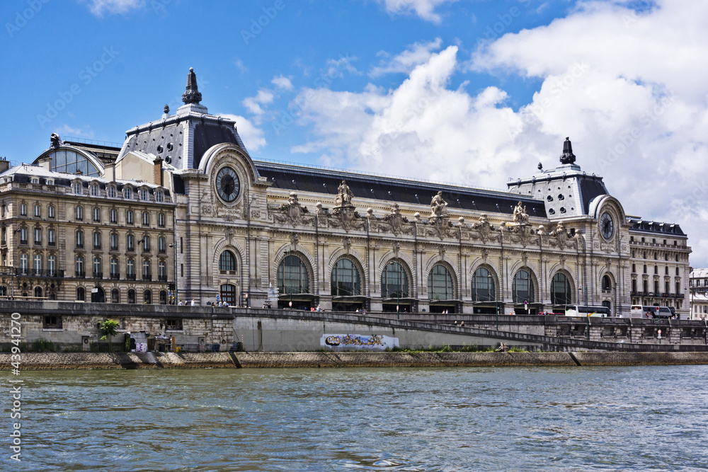 D’Orsay Museum (former Gare Orsay) is a museum in Paris, France - obrazy, fototapety, plakaty 