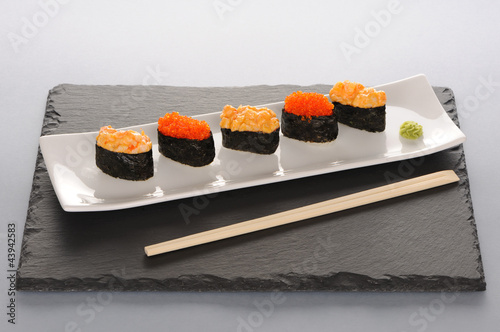 Tapeta ścienna Sushi na talerzu