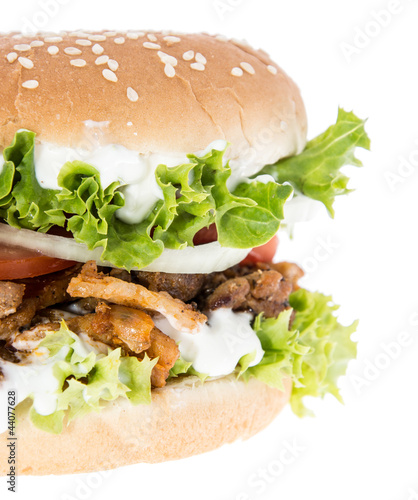 Board z aluminiowym obramowaniem Burger kebab na białym tle