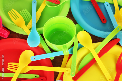 Board z aluminiowym obramowaniem Jasne plastikowe jednorazowe zastawy stołowe